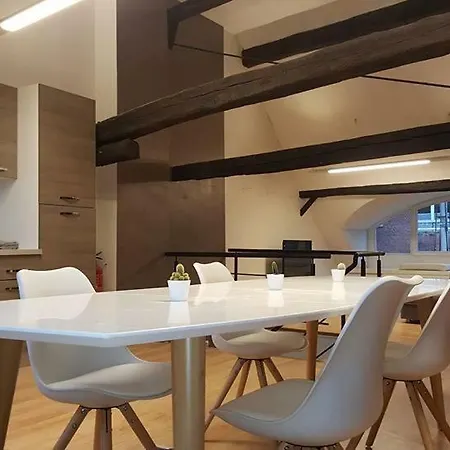 Apartment The Mind Box *